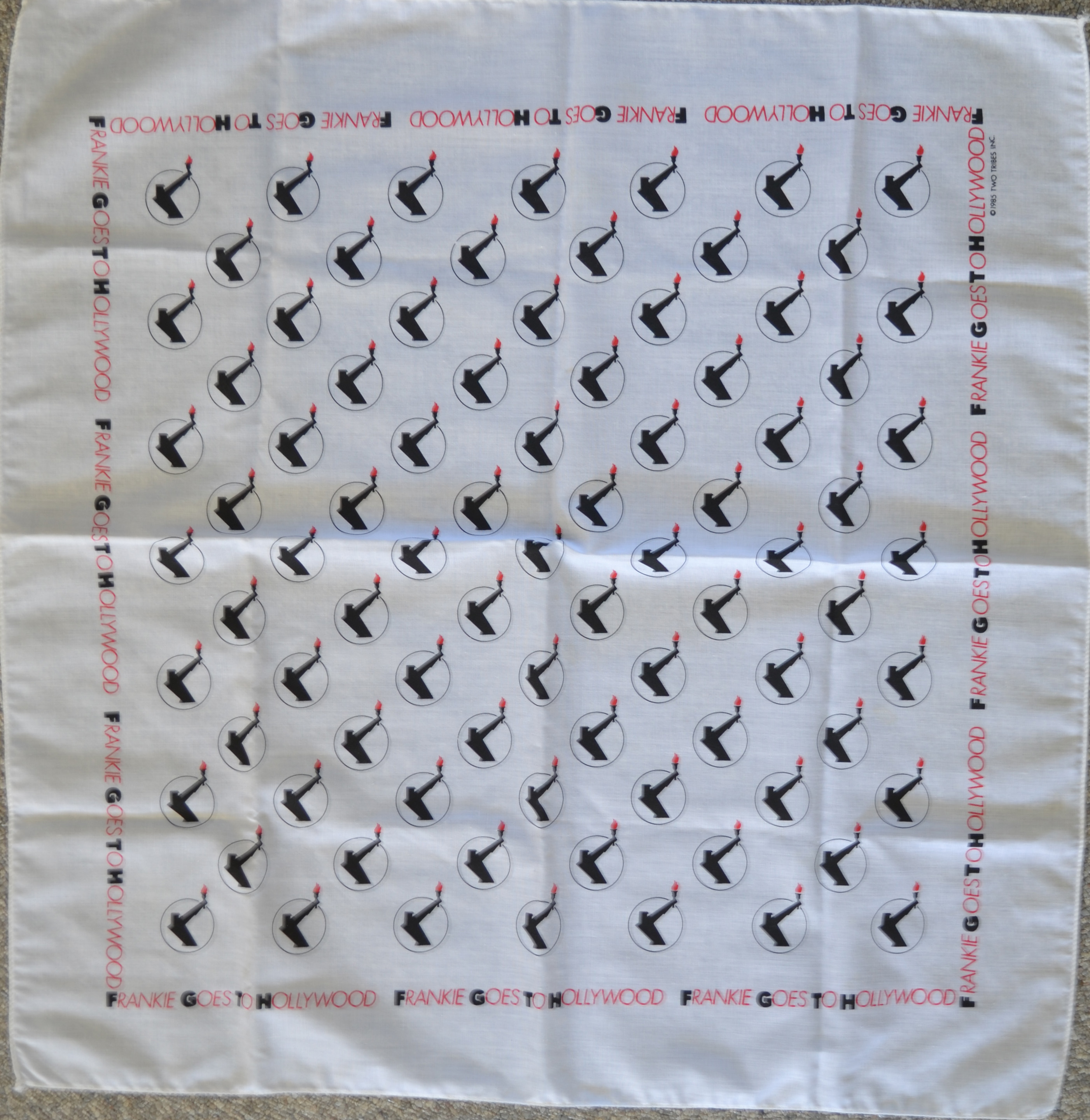 frankie bandana